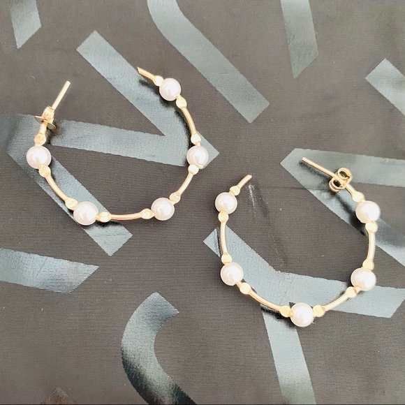 Pearl Beaded Hoops - Picture 6 of 9